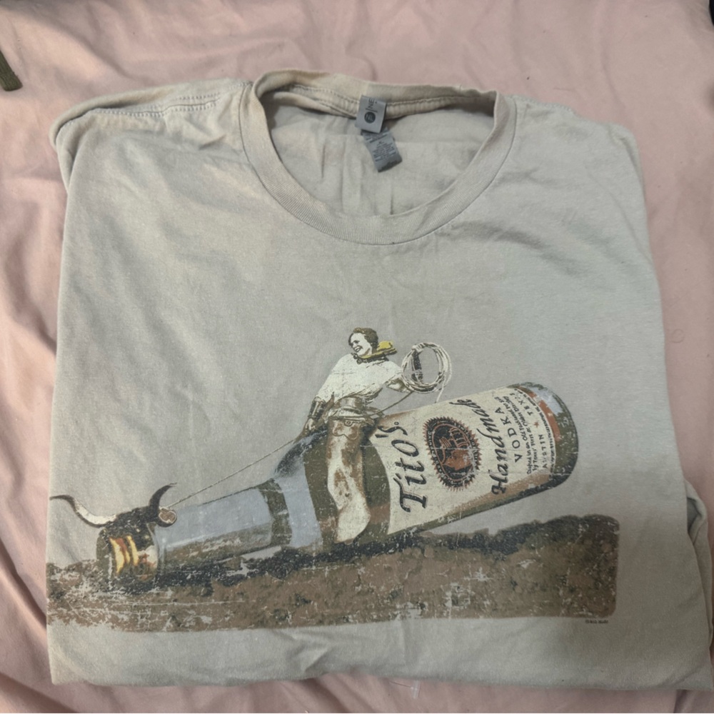 Windy City Smokeout Exclusive Tito’s shirt